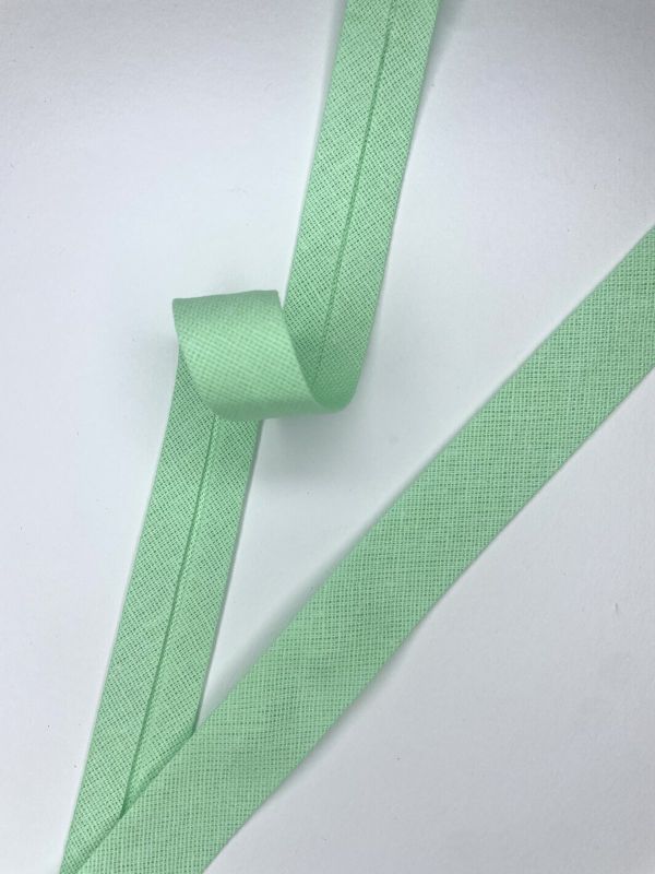 Коса-бейка бавовняна однотонна,запрасована з обох боків, зелений, ( 20 м) ,№24
