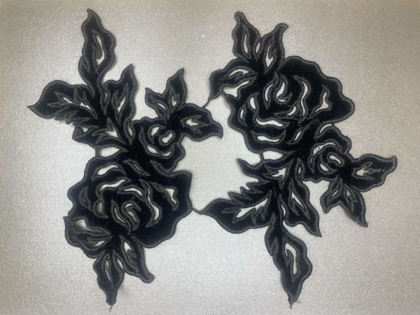 Оксамитова ткана  нашивка   , чорна , 20 см * 18,5 см , BL-159